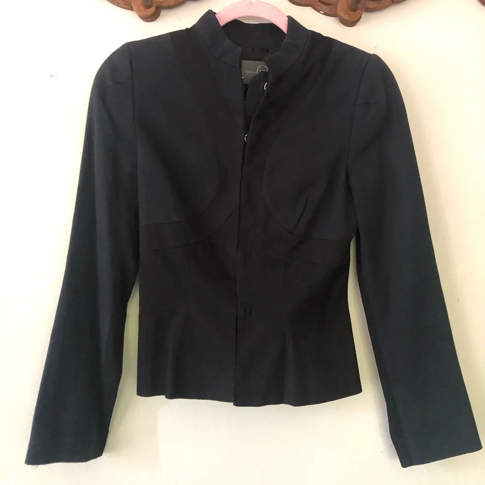Alexander McQueen Black Tailored Blazer - Picture 7 of 12